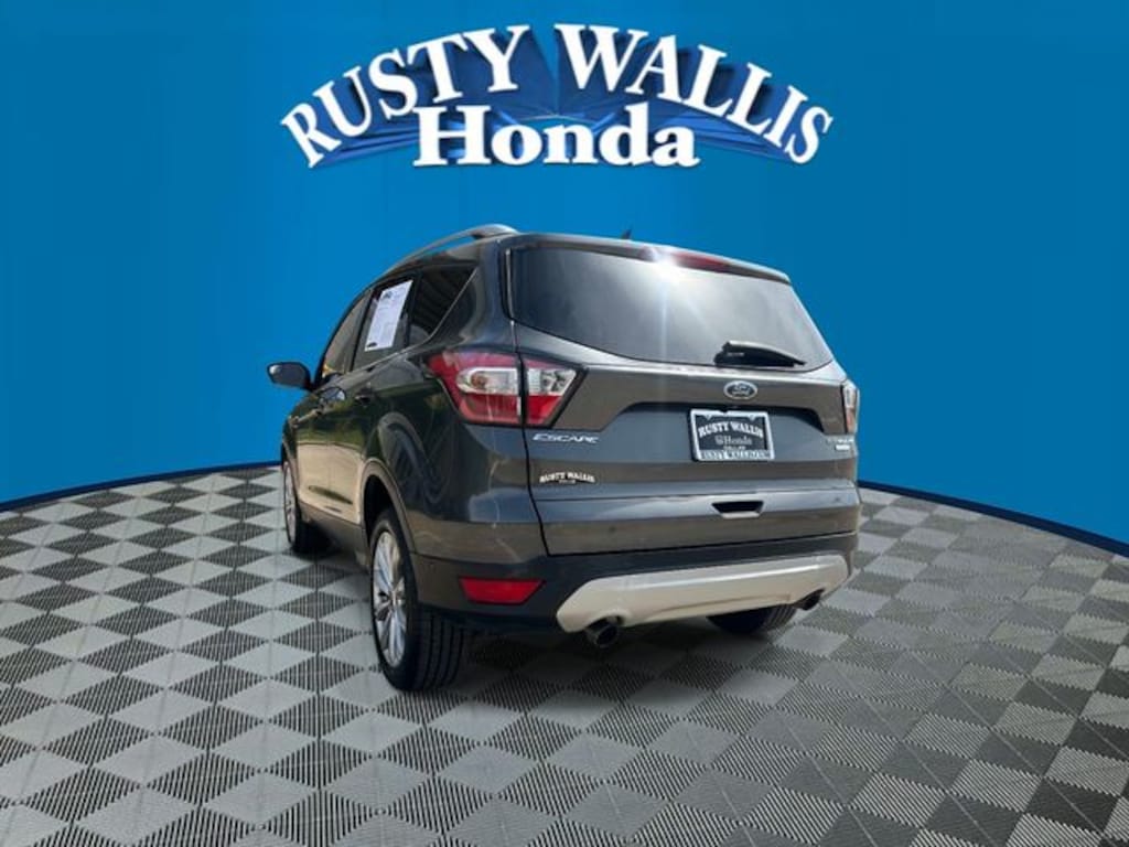 Used 2018 Ford Escape Titanium SUV