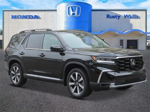 2025 Honda Pilot Touring's photo