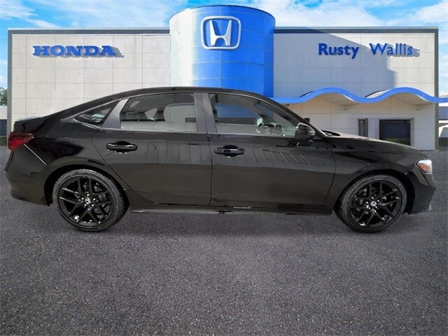 2026 Honda Civic Sport photo 2