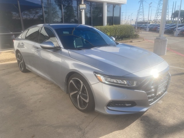 2020 Honda Accord Sport's photo