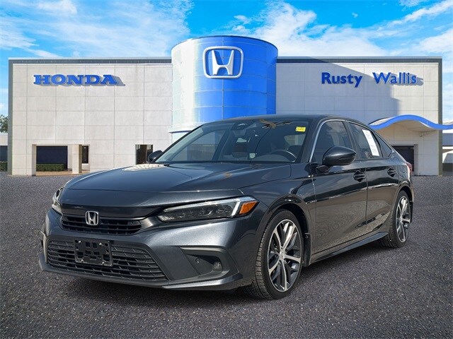 2022 Honda Civic Touring photo 3