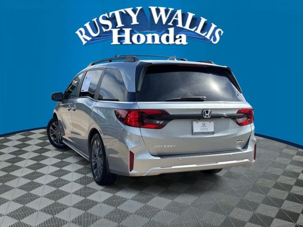 Used 2025 Honda Odyssey Touring Minivan/Van