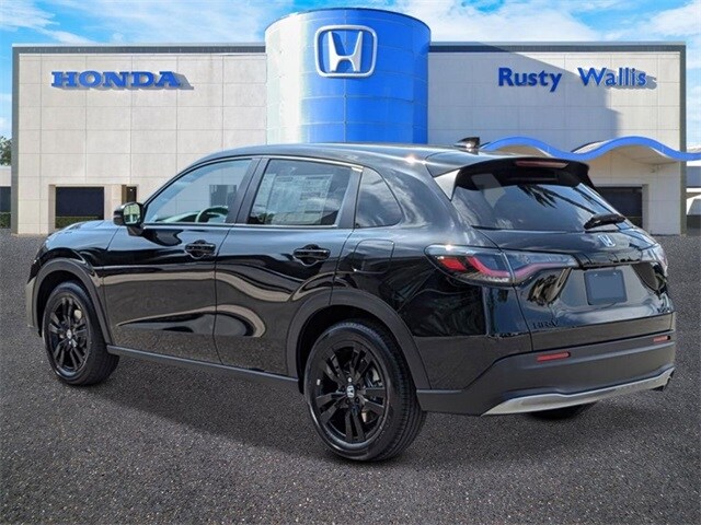 2026 Honda HR-V Sport photo 4