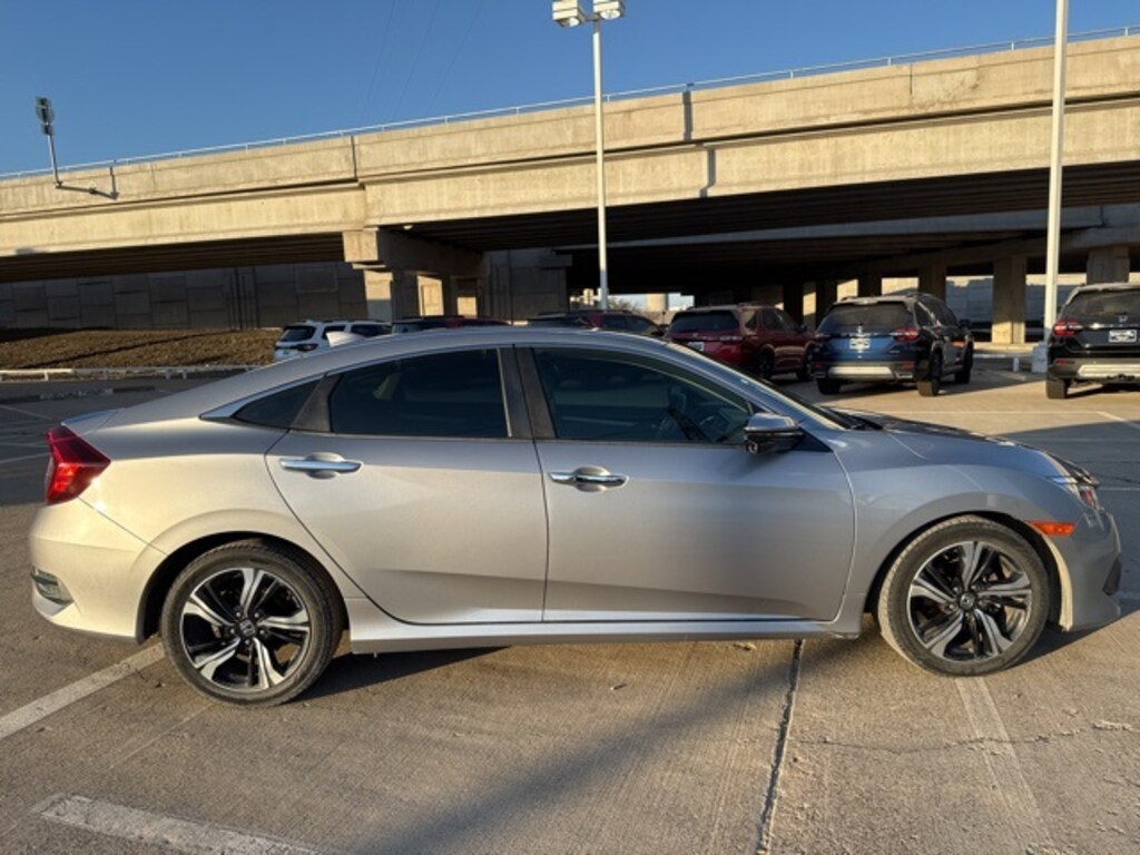 Used 2018 Honda Civic Touring Sedan