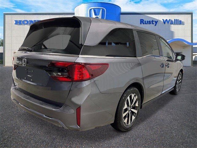 2026 Honda Odyssey EX-L photo 3