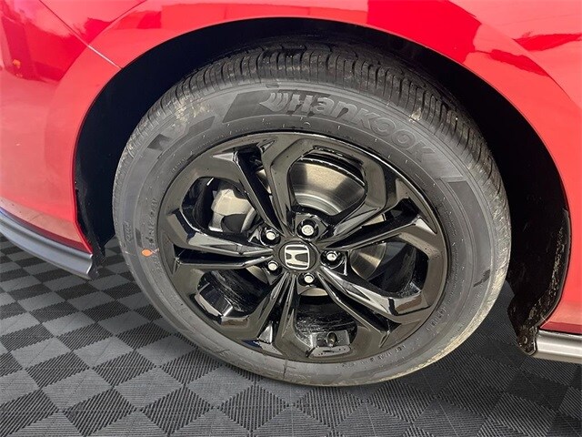 2025 Honda Accord SE - Photo 10