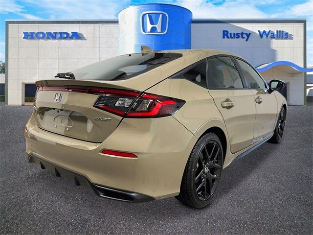 2026 Honda Civic Sport Hatchback photo 2