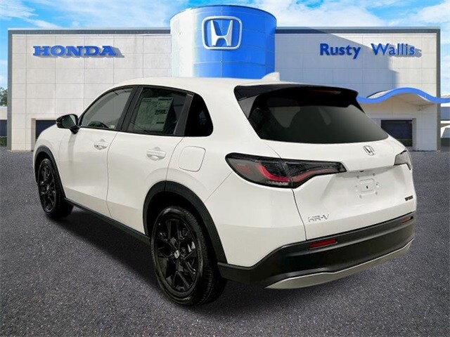 2025 Honda HR-V Sport photo 4