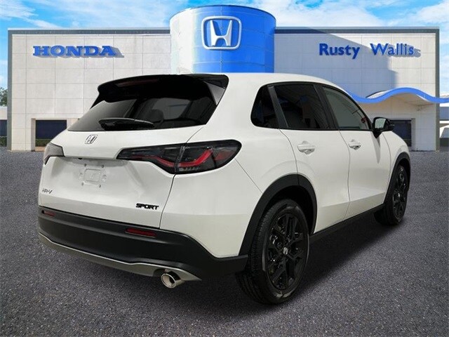 2025 Honda HR-V Sport photo 3