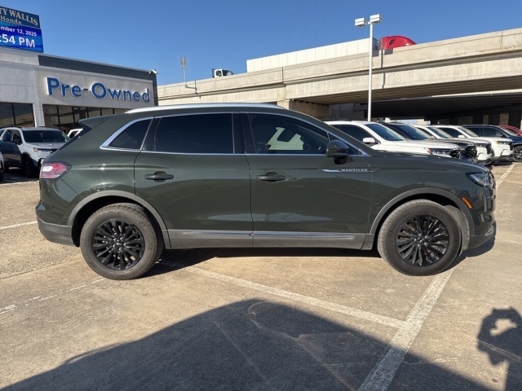Used 2022 Lincoln Nautilus Reserve SUV