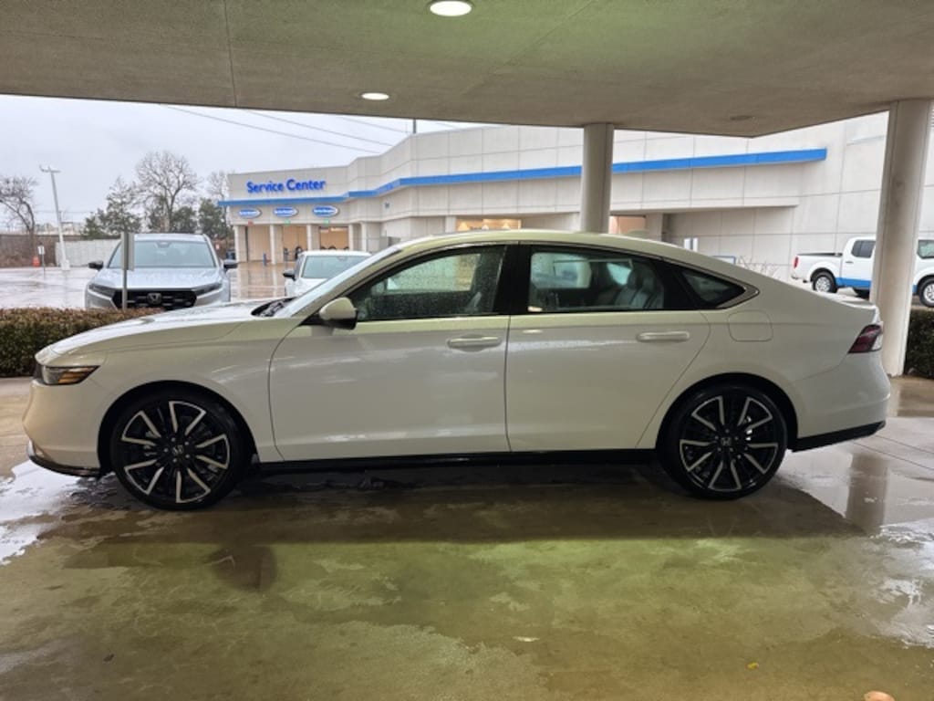 Used 2025 Honda Accord Hybrid Touring Sedan