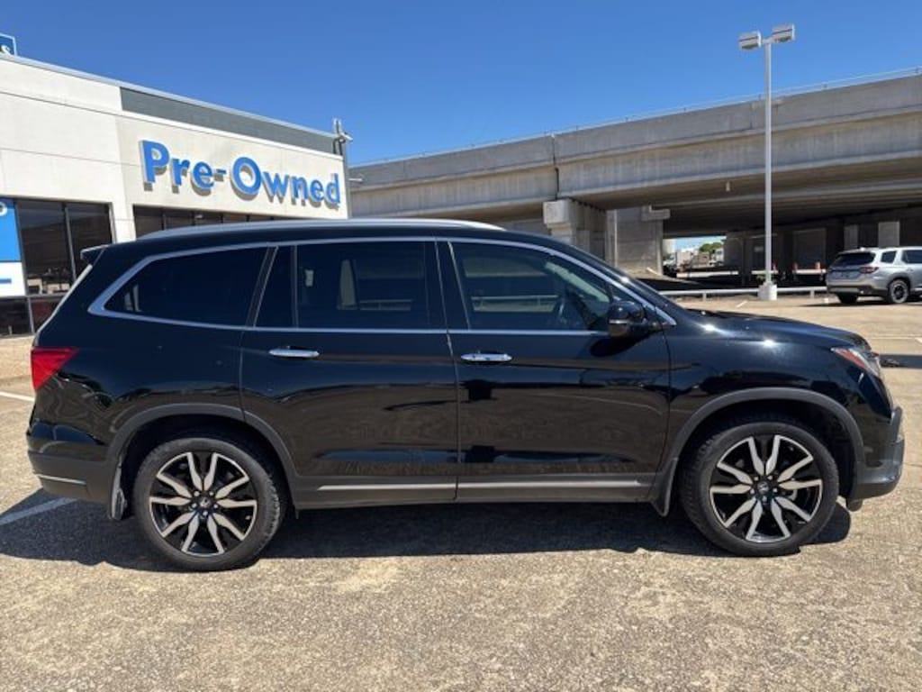 Used 2021 Honda Pilot Touring SUV
