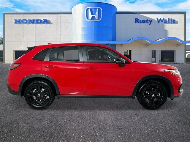 2026 Honda HR-V Sport photo 2