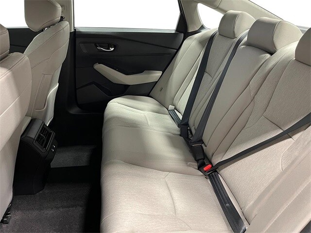 2025 Honda Accord SE - Photo 24