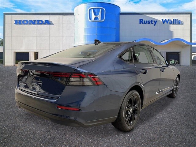2025 Honda Accord SE photo 3