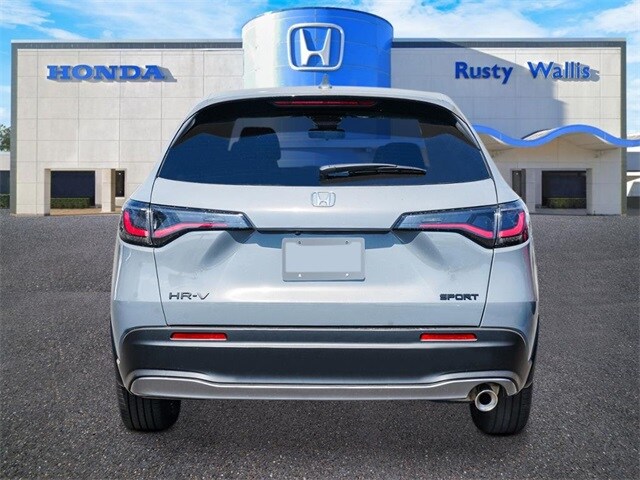 2026 Honda HR-V Sport photo 3