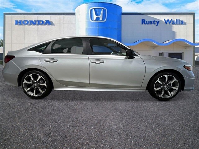 2026 Honda Civic Hybrid Sport photo 2