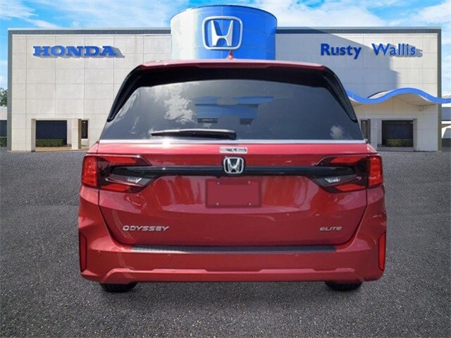 2026 Honda Odyssey Elite photo 3
