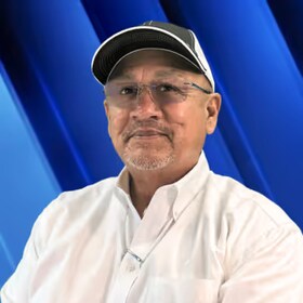 Staff member Raul Flores from ID_cddac2