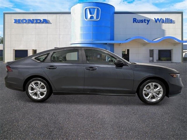 2025 Honda Accord LX photo 2