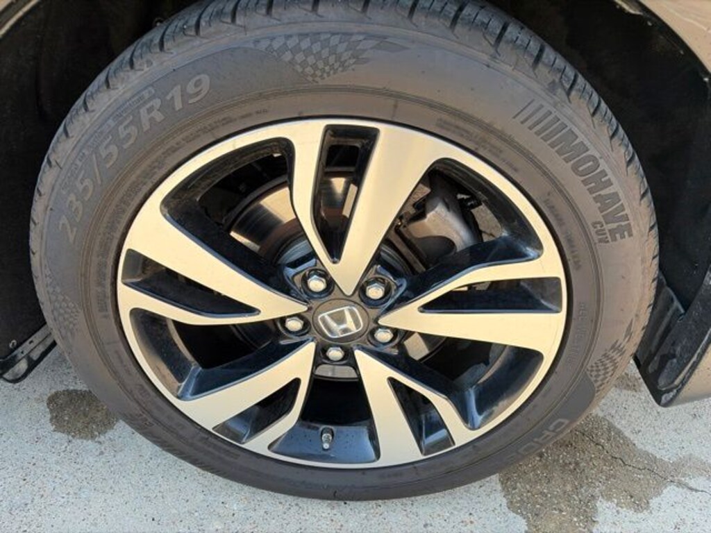 Used 2018 Honda Odyssey Elite Minivan/Van
