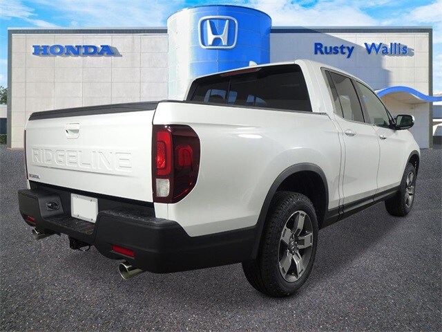 2026 Honda Ridgeline RTL photo 2