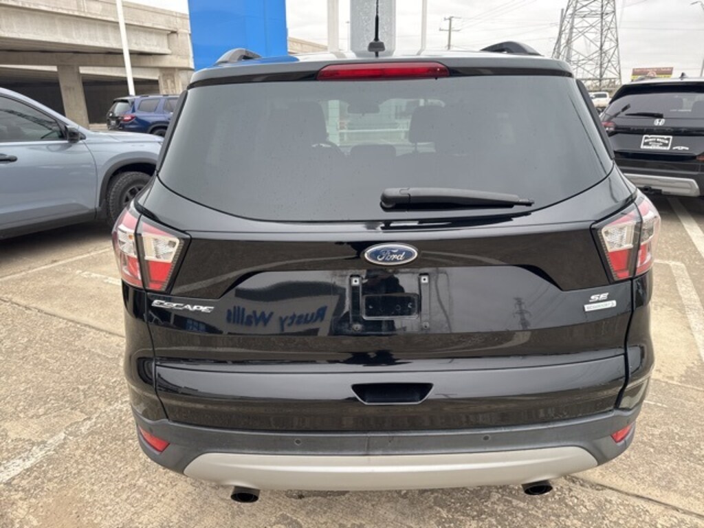 Used 2017 Ford Escape SE SUV