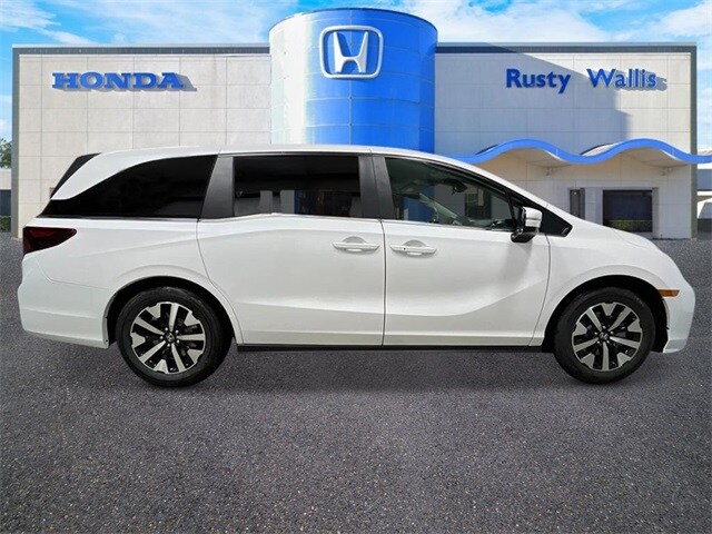 2026 Honda Odyssey EX-L photo 2