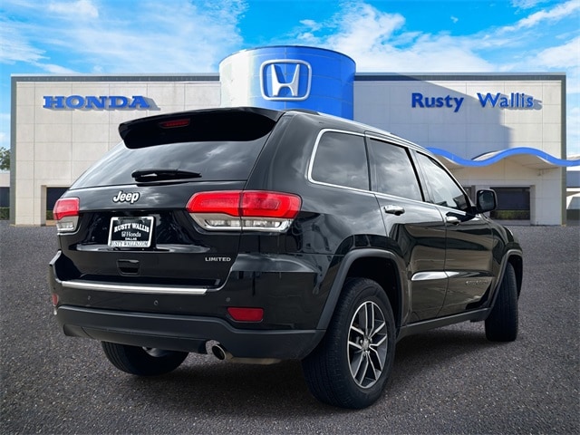 Used 2018 Jeep Grand Cherokee Limited with VIN 1C4RJEBG0JC514619 for sale in Dallas, TX
