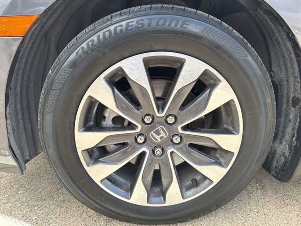 Used 2024 Honda Odyssey EX-L Minivan/Van