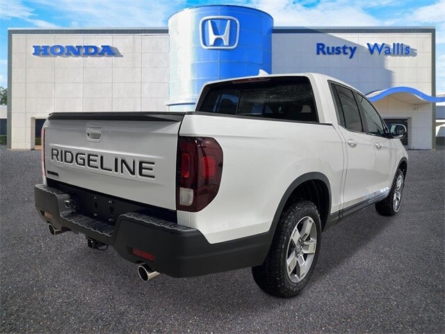 2025 Honda Ridgeline RTL photo 3
