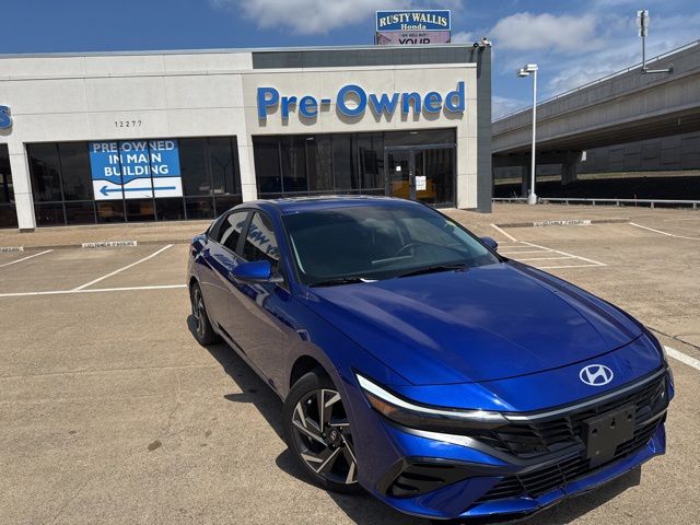 2024 Hyundai Elantra 2.0 SEL IVT's photo