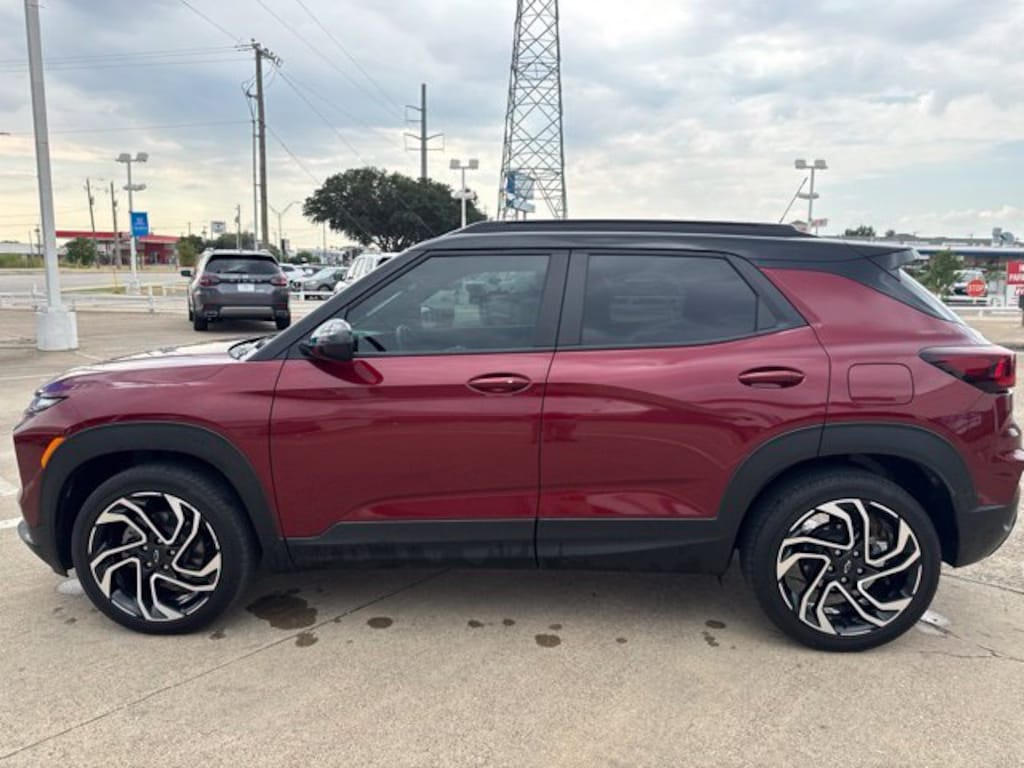 Used 2025 Chevrolet Trailblazer RS SUV