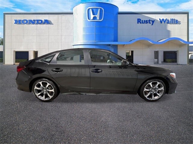 2026 Honda Civic Hybrid Sport Touring photo 2