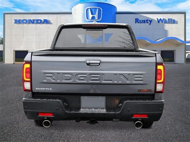 2026 Honda Ridgeline TrailSport photo 4