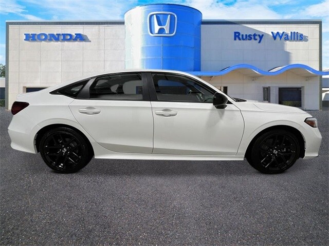 2026 Honda Civic Hybrid Sport Touring photo 2