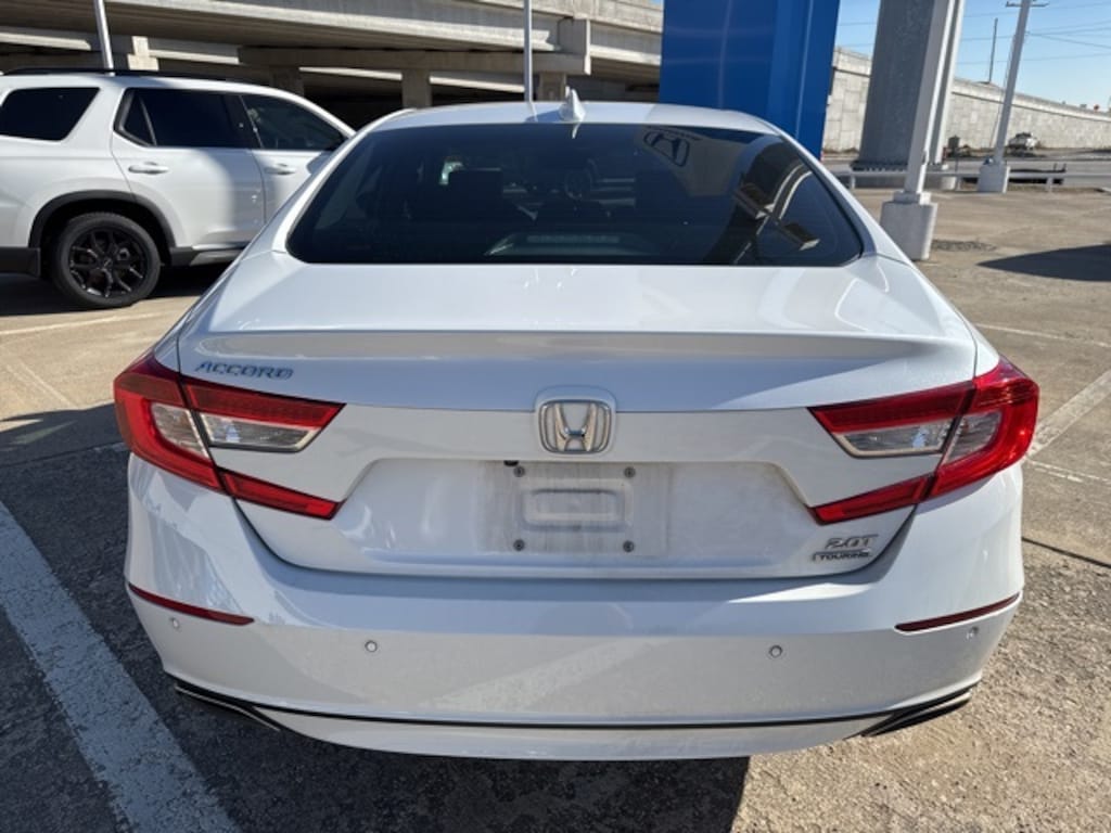 Used 2021 Honda Accord Touring 2.0T Sedan