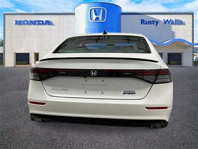 2025 Honda Accord Hybrid Sport-L photo 3