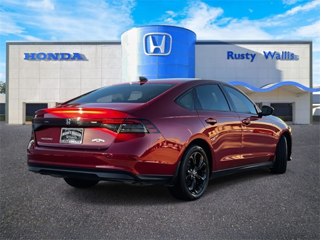Used 2025 Honda Accord SE Sedan