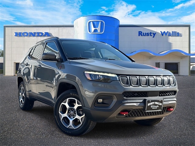2022 Jeep Compass Trailhawk's photo