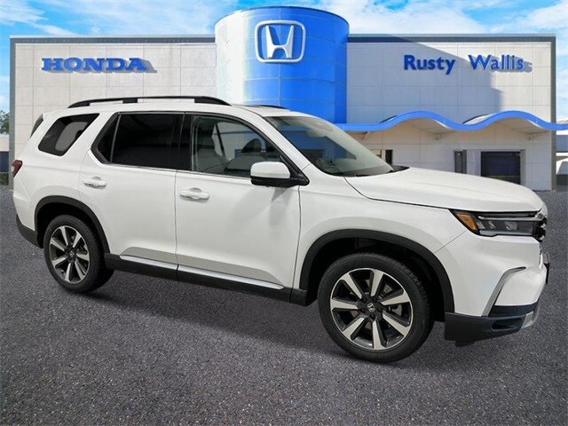 2025 Honda Pilot Elite photo 2