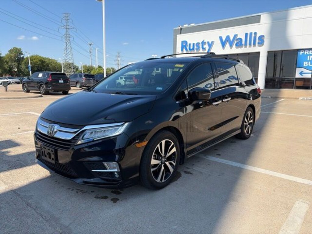 Used 2018 Honda Odyssey Elite Minivan/Van