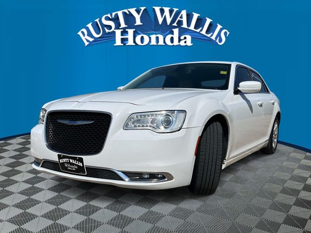 Used 2019 Chrysler 300 Touring