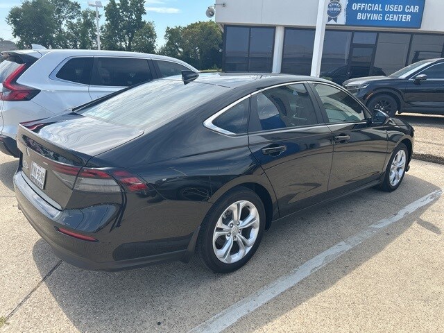 2024 Honda Accord LX photo 3