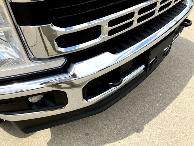 2024 Ford F-550 Super Duty Chassis Cab XL - Photo 11