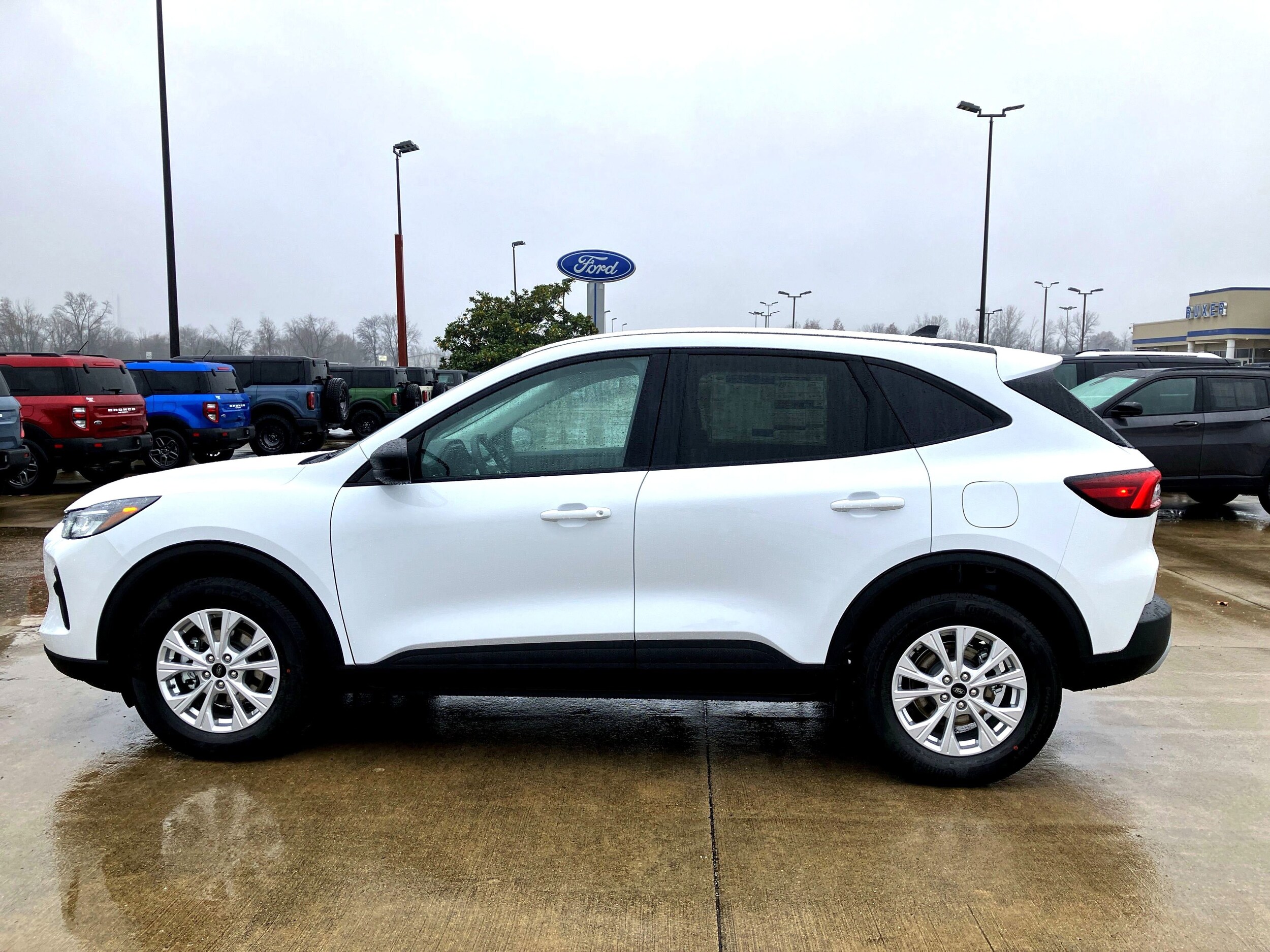 2026 Ford Escape Active photo 2