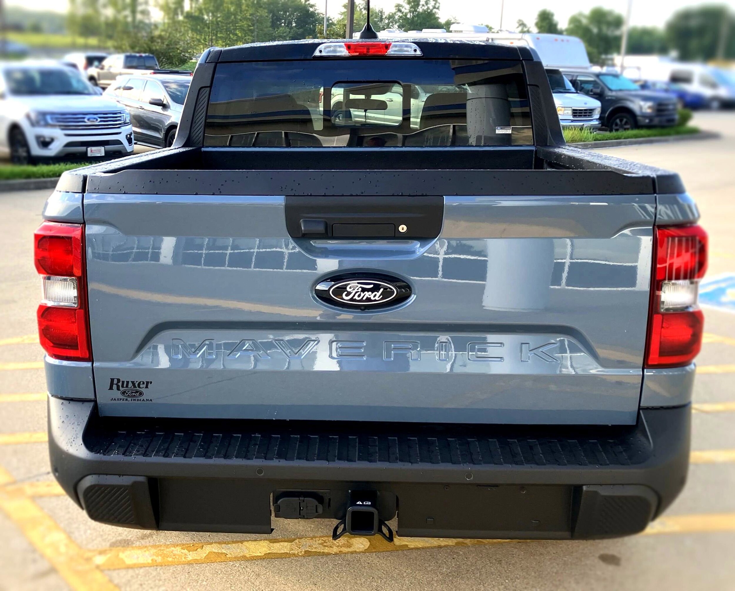 2025 Ford Maverick Lariat photo 2