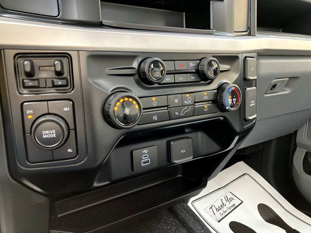 2025 Ford F-350 Super Duty Chassis Cab XL - Photo 22
