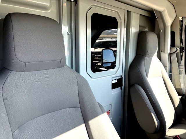 2025 Ford E-Series Cutaway Base - Photo 21