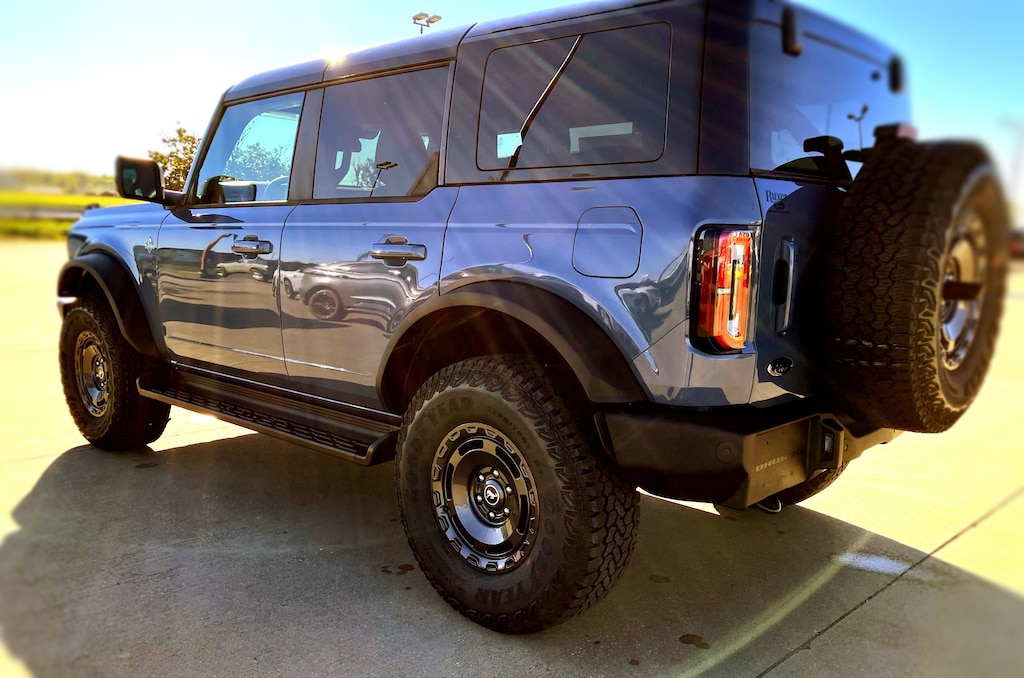 New 2025 Ford Bronco Outer Banks Outer Banks  4x4